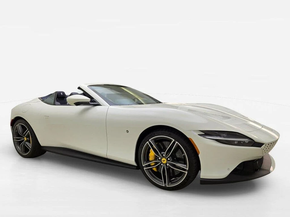 2024 Ferrari Roma Spider - Image 3 of 31