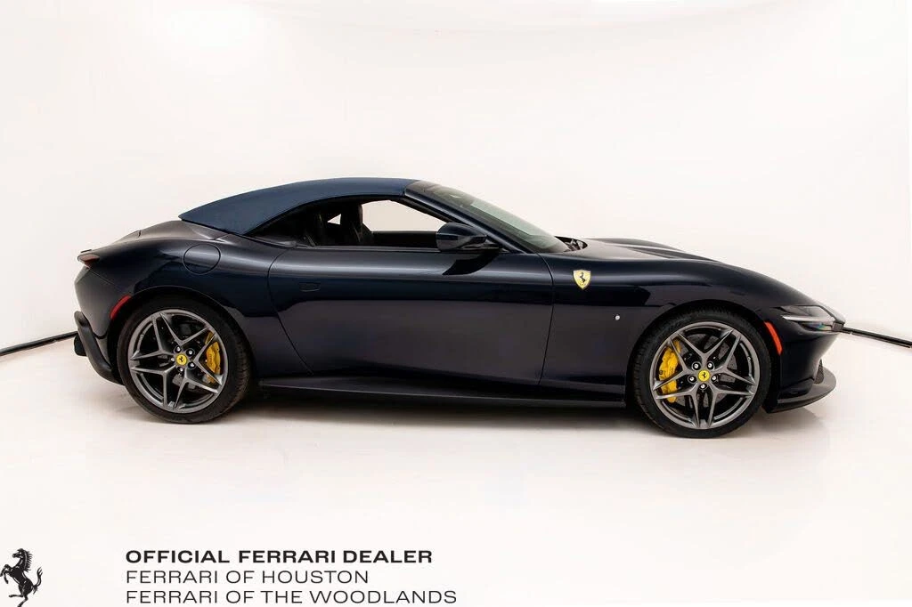 2024 Ferrari Roma Spider - Image 28 of 31