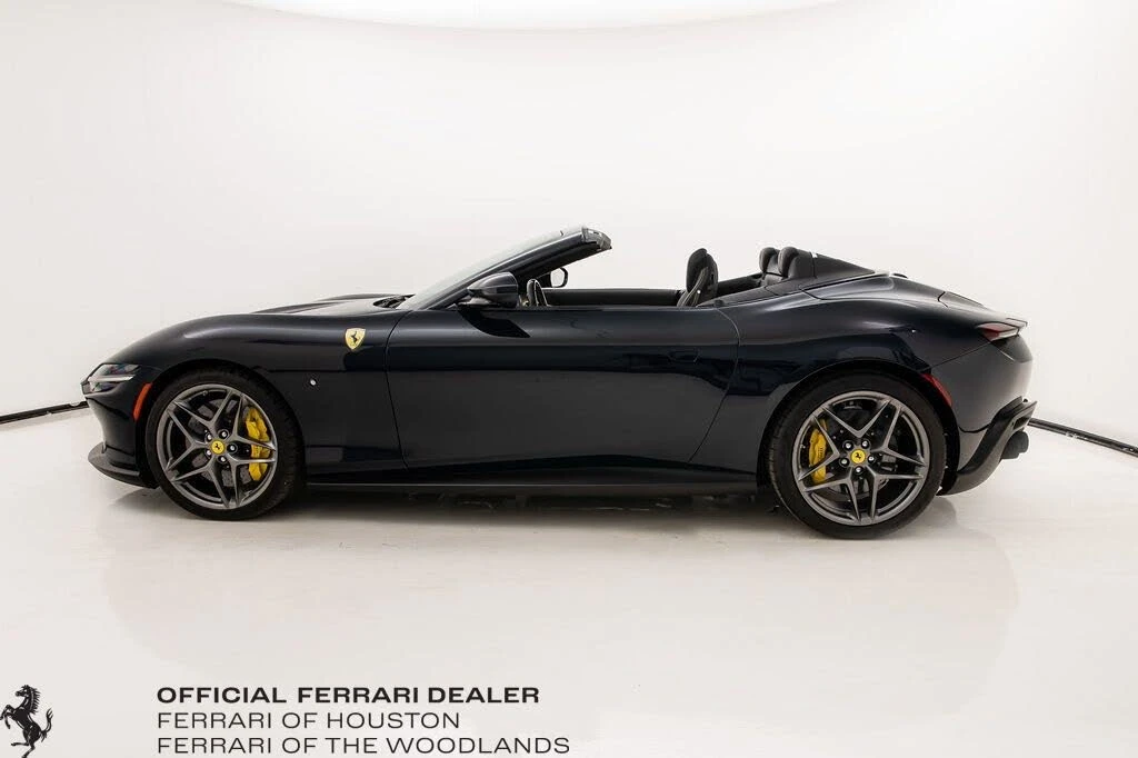 2024 Ferrari Roma Spider - Image 8 of 31