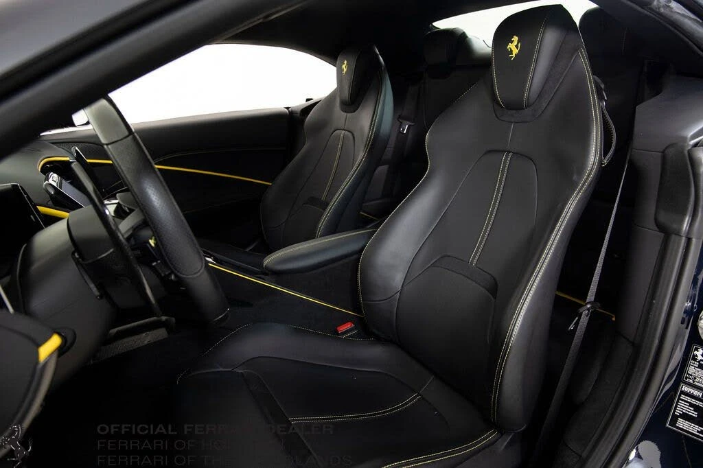 2024 Ferrari Roma Spider - Image 5 of 31