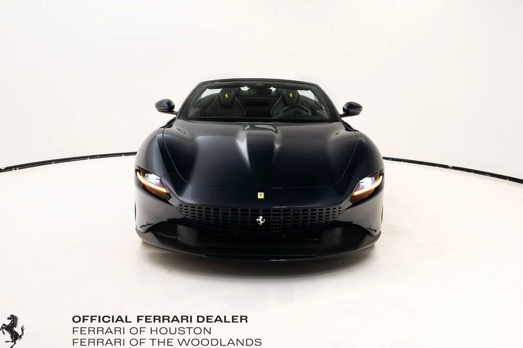 2024 Ferrari Roma Spider - Image 9 of 31
