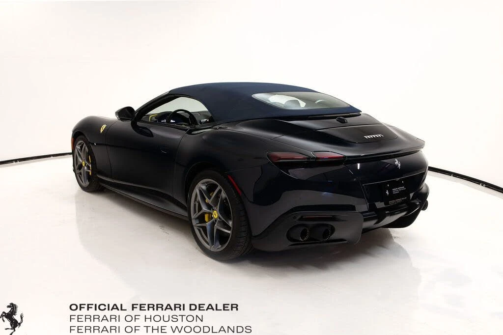 2024 Ferrari Roma Spider - Image 27 of 31