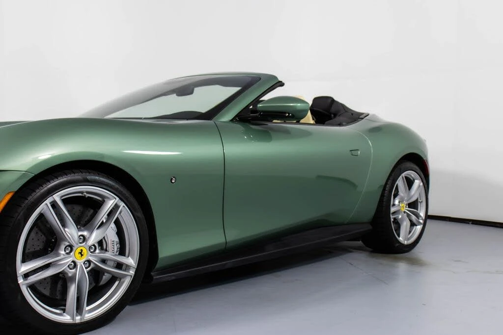 2024 Ferrari Roma Spider - Image 31 of 31