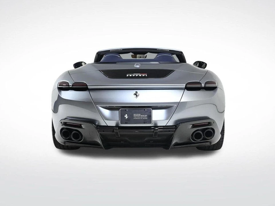 2024 Ferrari Roma Spider - Image 8 of 31