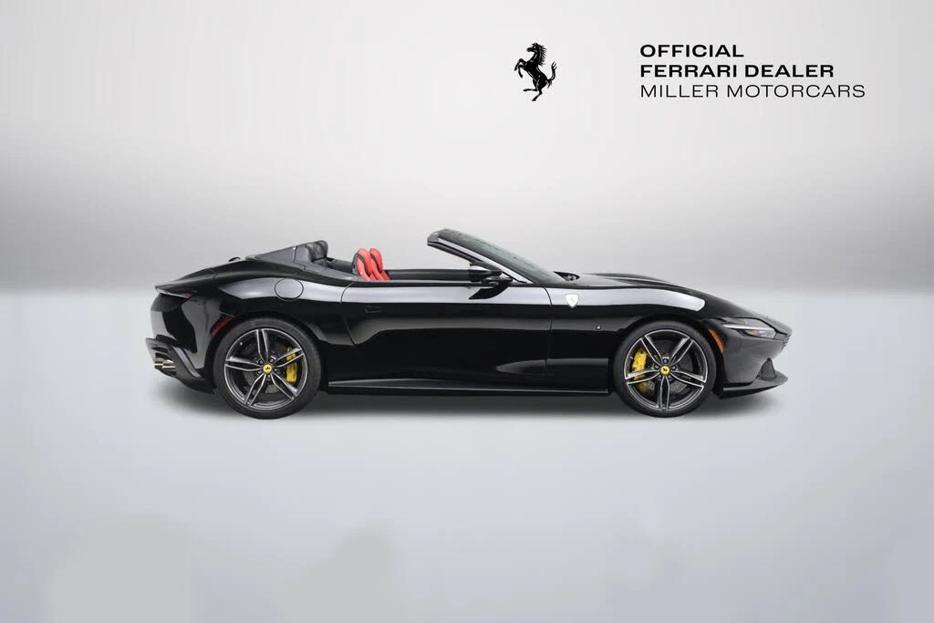 2024 Ferrari Roma Spider - Image 9 of 29
