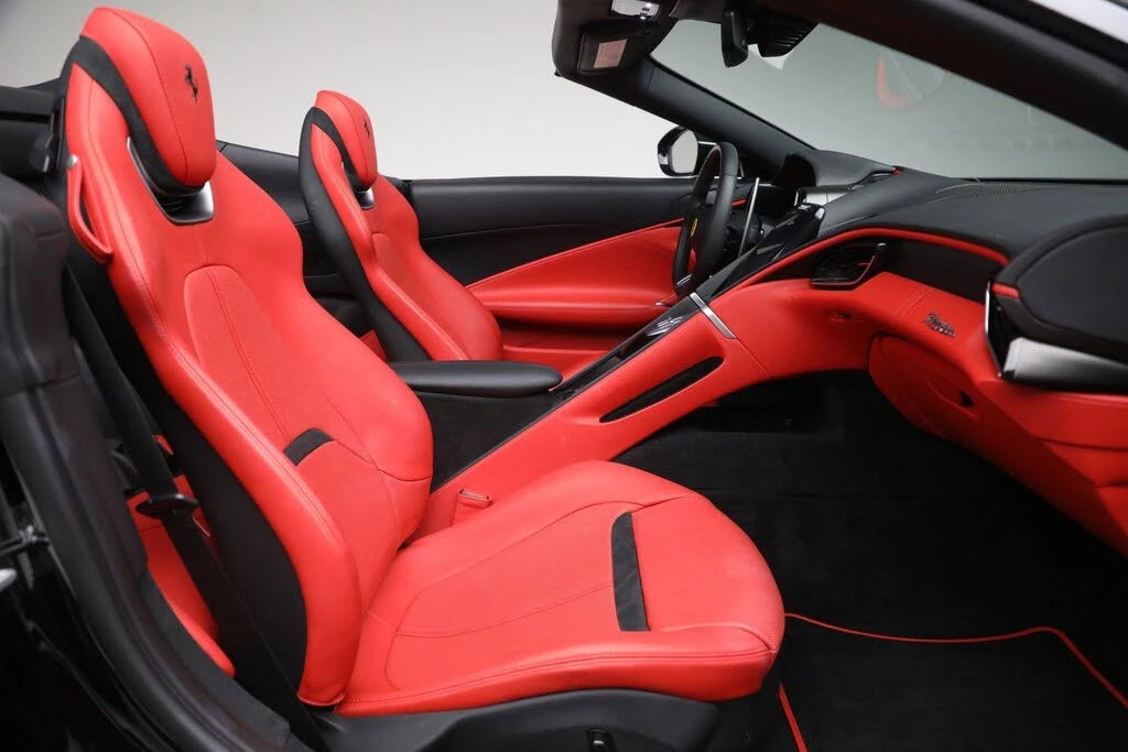 2024 Ferrari Roma Spider - Image 17 of 29