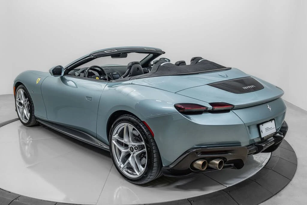 2024 Ferrari Roma Spider - Image 13 of 31