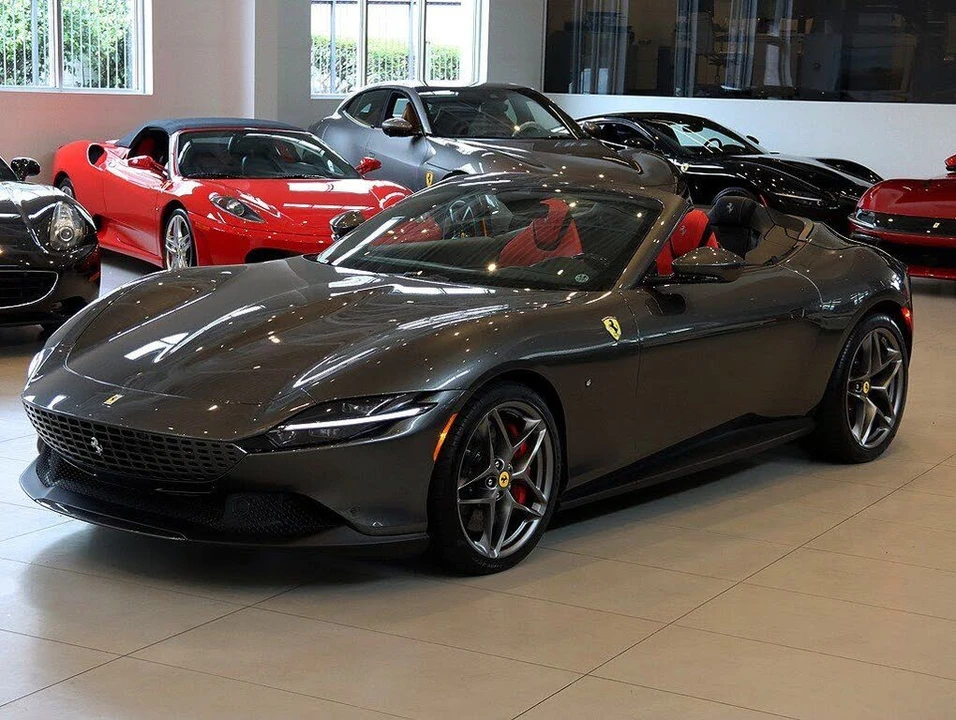 2024 Ferrari Roma Spider - Image 31 of 31