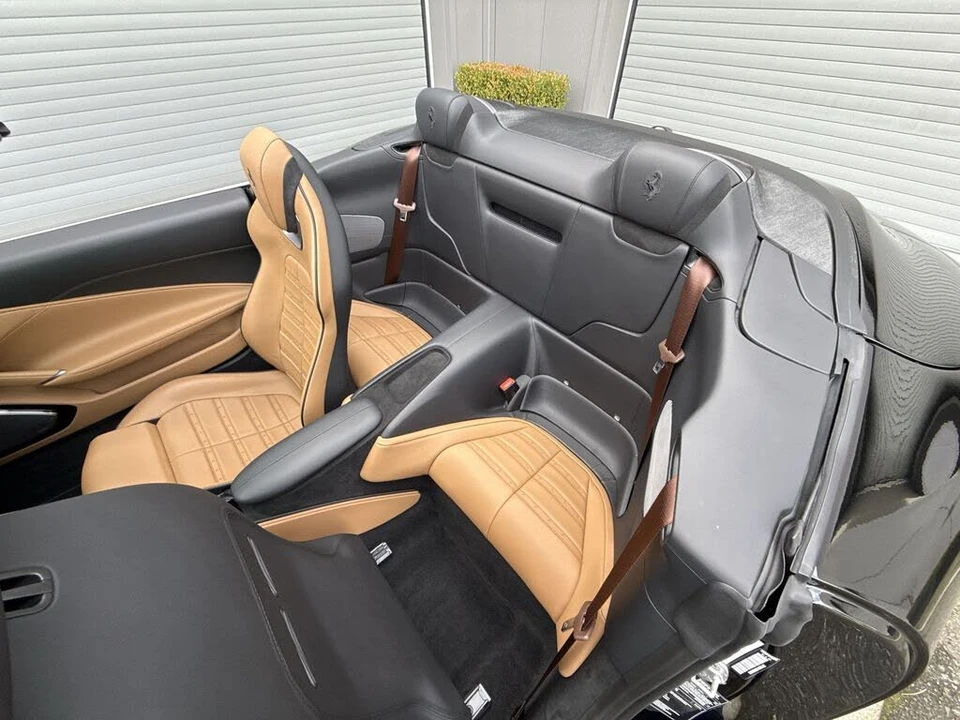 2024 Ferrari Roma Spider - Image 22 of 31