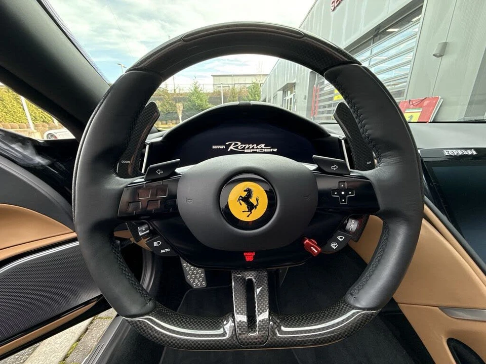 2024 Ferrari Roma Spider - Image 14 of 31