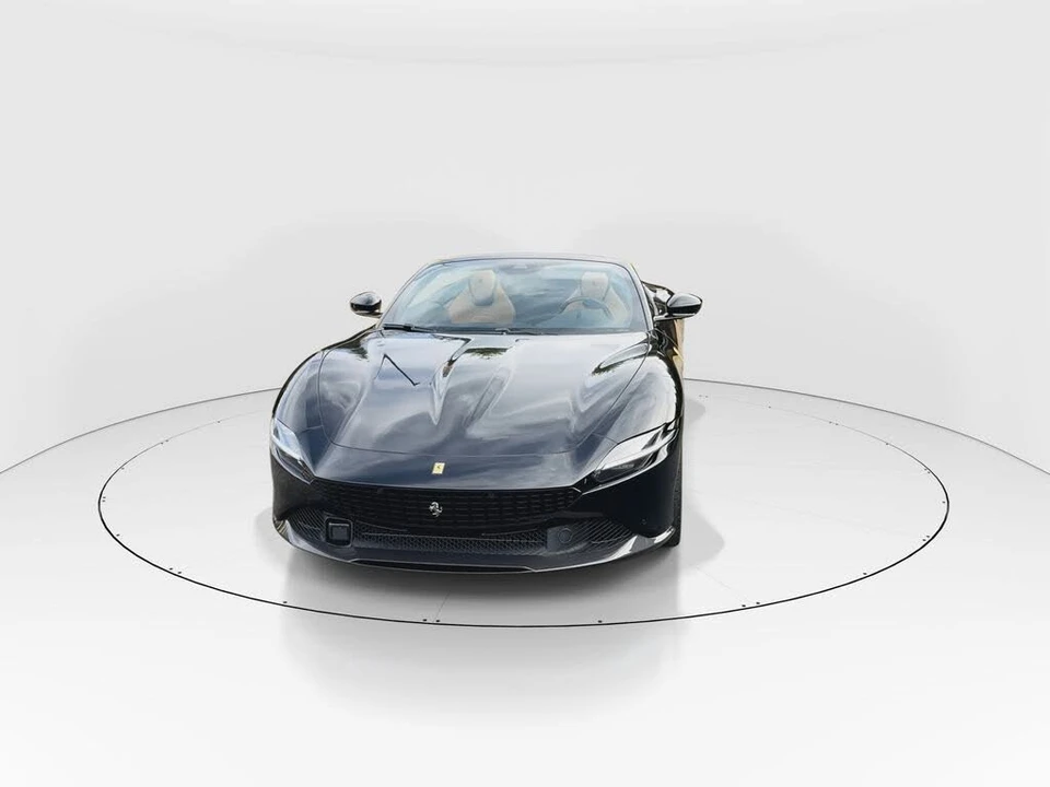 2024 Ferrari Roma Spider - Image 3 of 31
