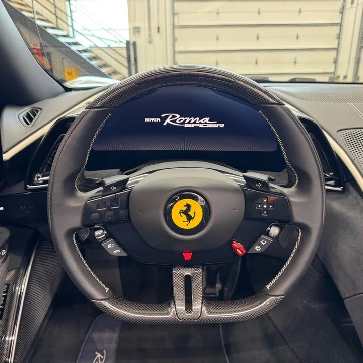 2024 Ferrari Roma Spider - Image 15 of 27
