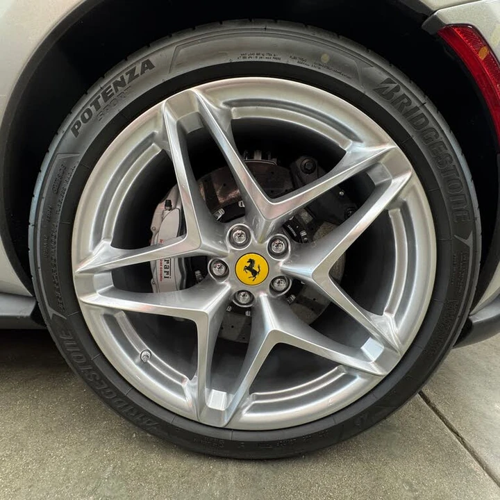 2024 Ferrari Roma Spider - Image 24 of 27
