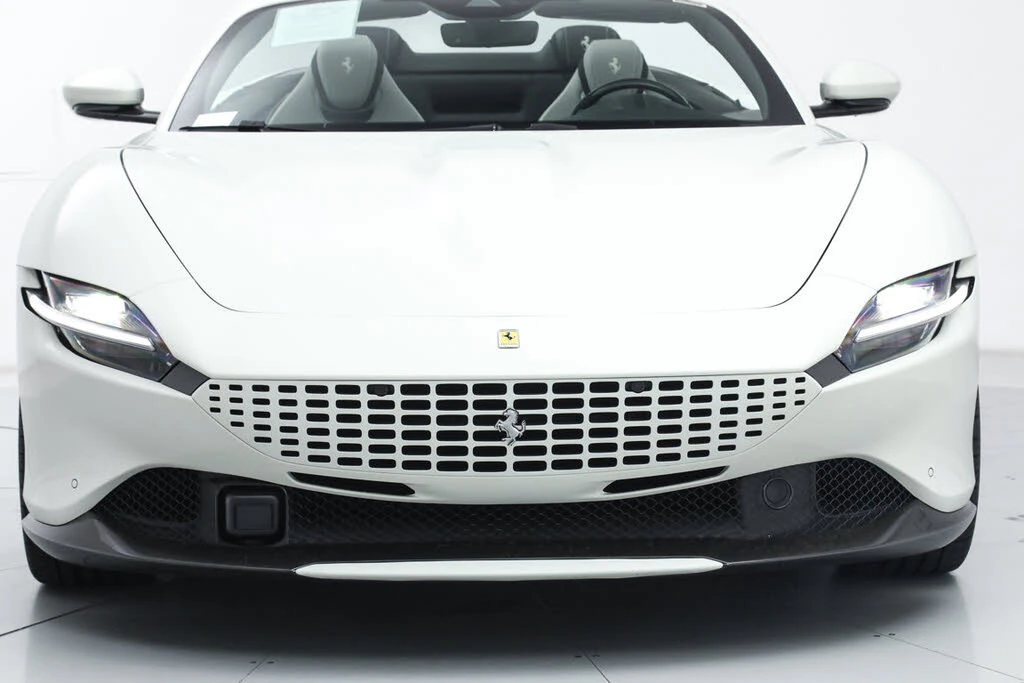 2024 Ferrari Roma Spider - Image 14 of 31
