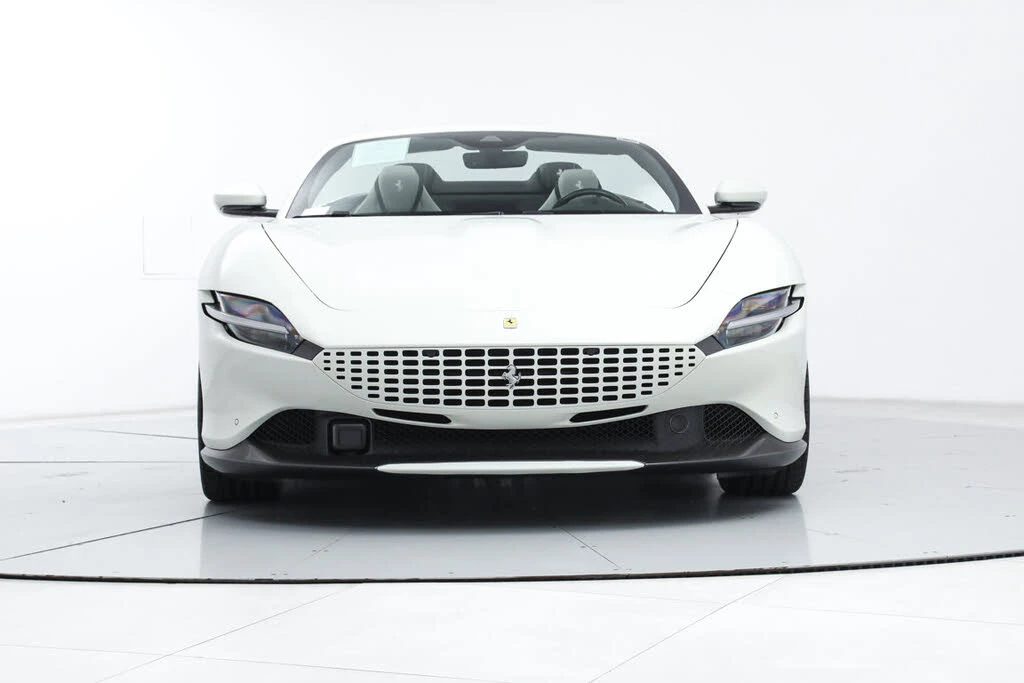 2024 Ferrari Roma Spider - Image 13 of 31
