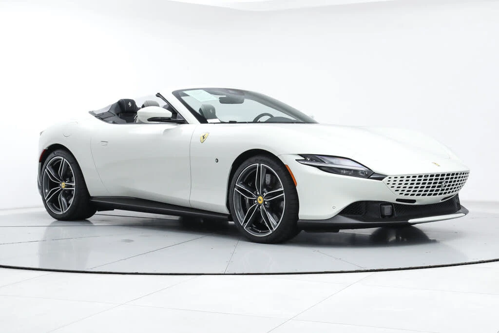 2024 Ferrari Roma Spider - Image 12 of 31