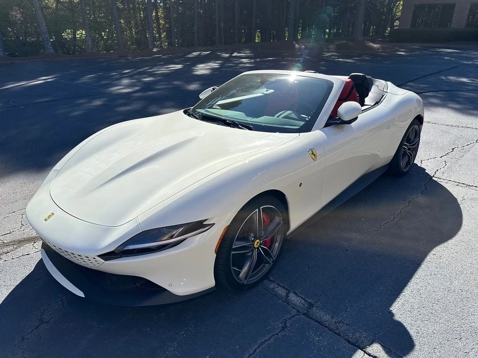 2024 Ferrari Roma Spider - Image 4 of 21
