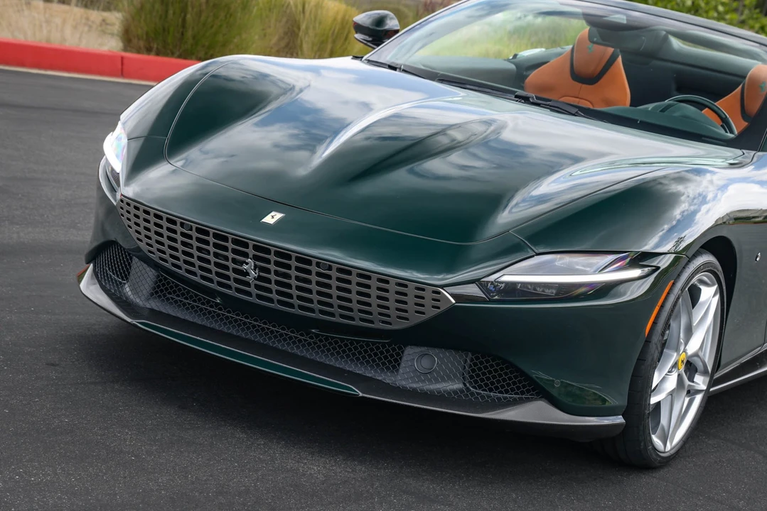 2024 Ferrari Roma Spider - Image 22 of 31
