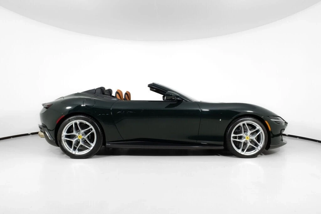 2024 Ferrari Roma Spider - Image 10 of 21