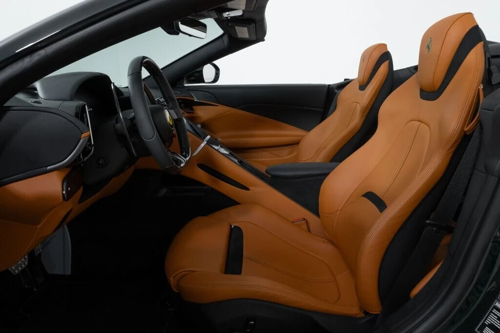2024 Ferrari Roma Spider - Image 4 of 21