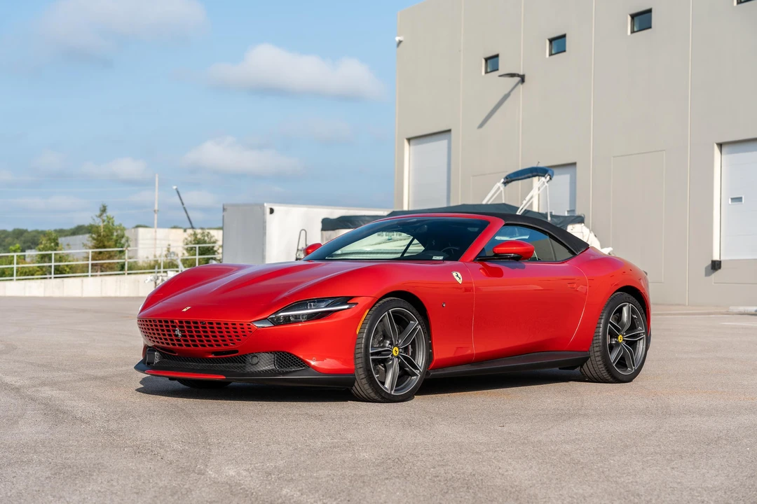 2024 Ferrari Roma Spider - Image 31 of 31