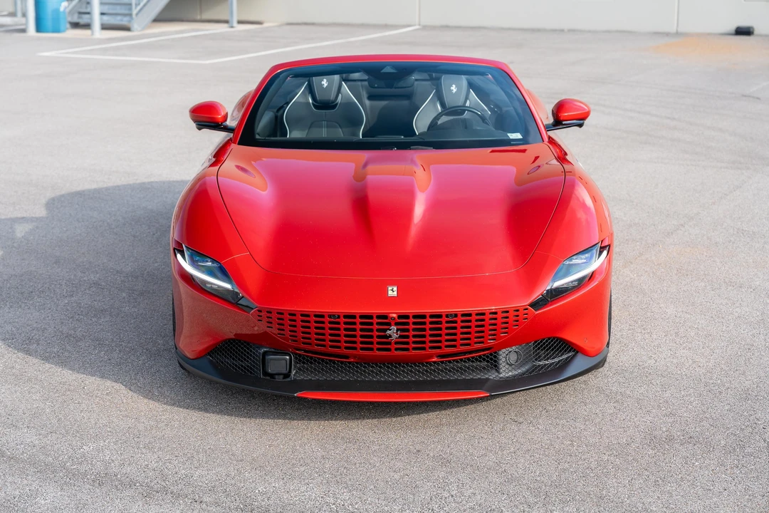 2024 Ferrari Roma Spider - Image 6 of 31