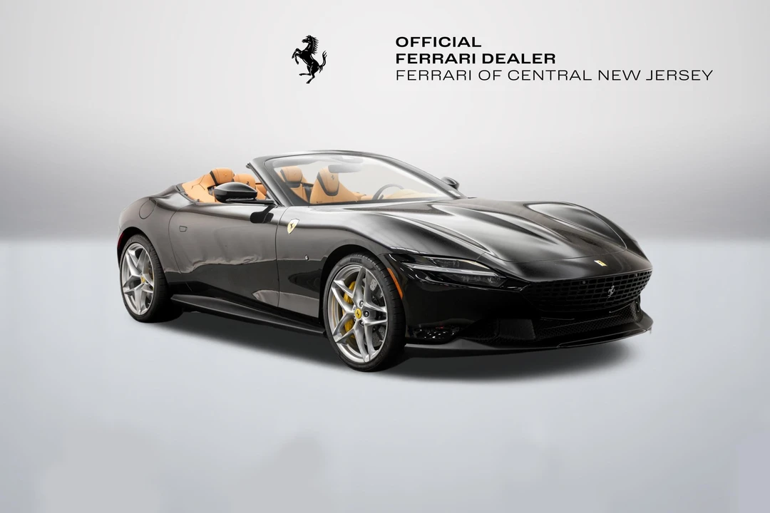2024 Ferrari Roma Spider - Image 9 of 31