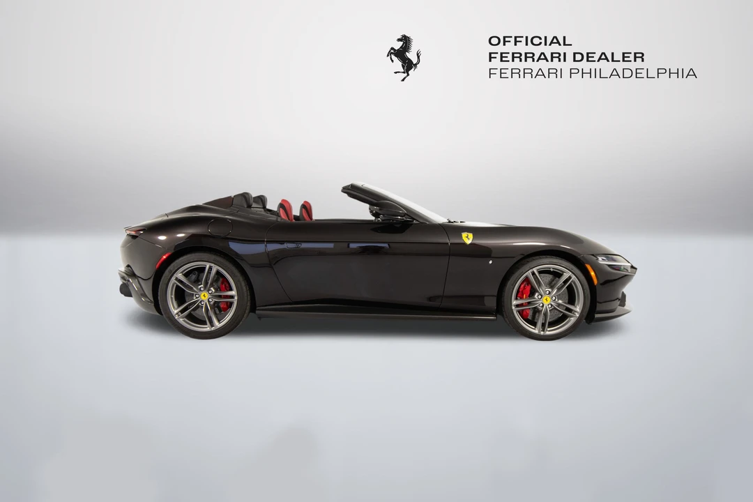 2024 Ferrari Roma Spider - Image 9 of 31