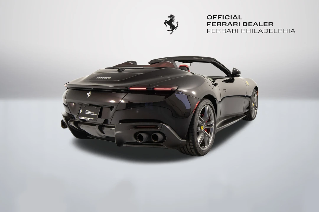 2024 Ferrari Roma Spider - Image 8 of 31