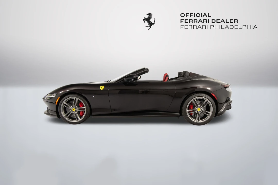 2024 Ferrari Roma Spider - Image 25 of 31