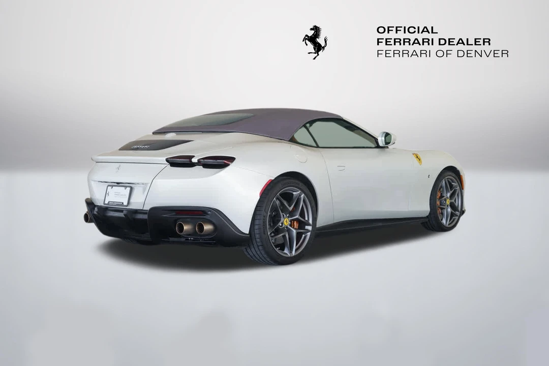 2024 Ferrari Roma Spider - Image 5 of 31