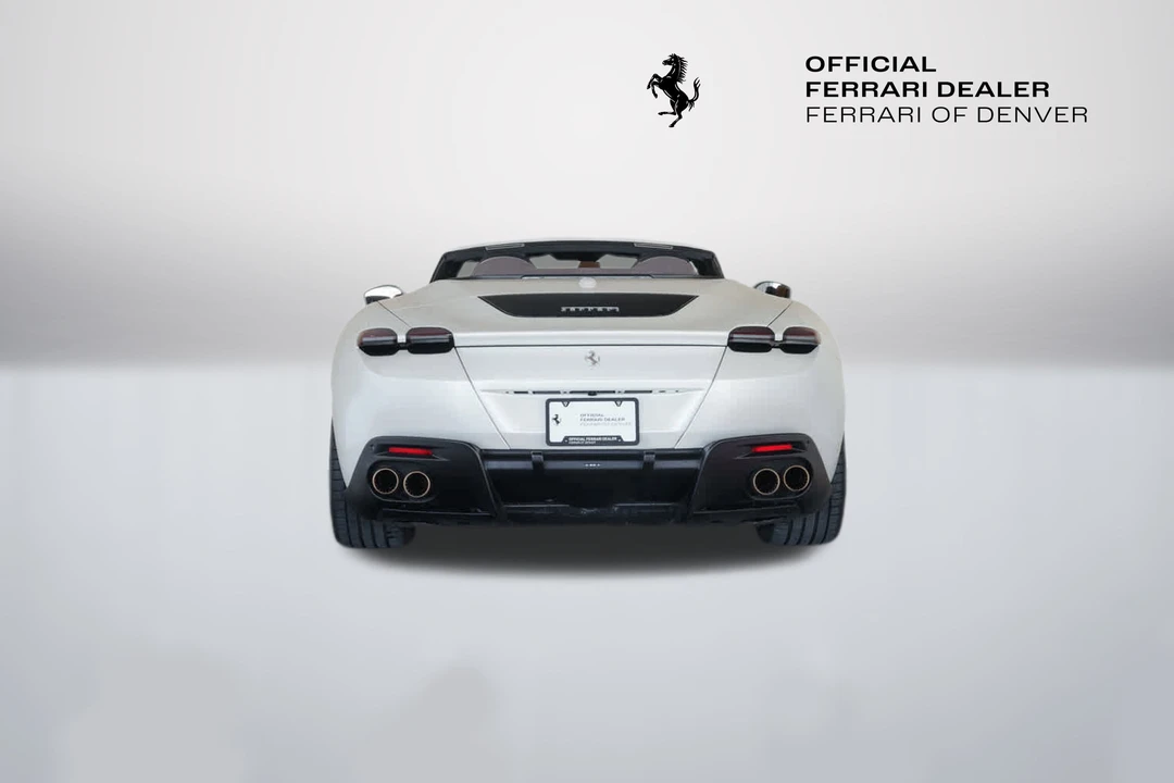 2024 Ferrari Roma Spider - Image 4 of 31