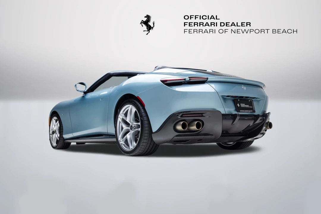 2024 Ferrari Roma Spider - Image 9 of 31
