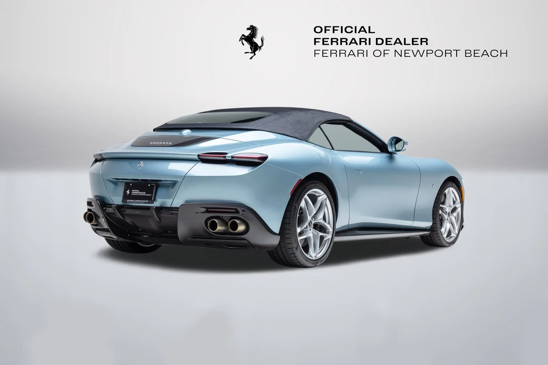 2024 Ferrari Roma Spider - Image 12 of 31