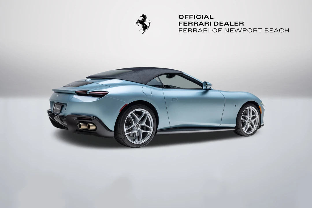 2024 Ferrari Roma Spider - Image 13 of 31