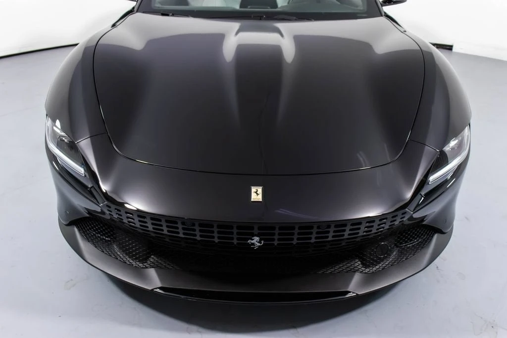 2024 Ferrari Roma Spider - Image 13 of 31