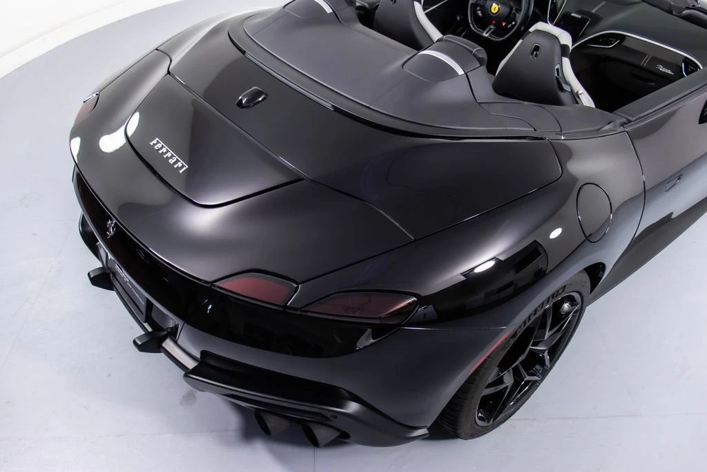 2024 Ferrari Roma Spider - Image 20 of 31