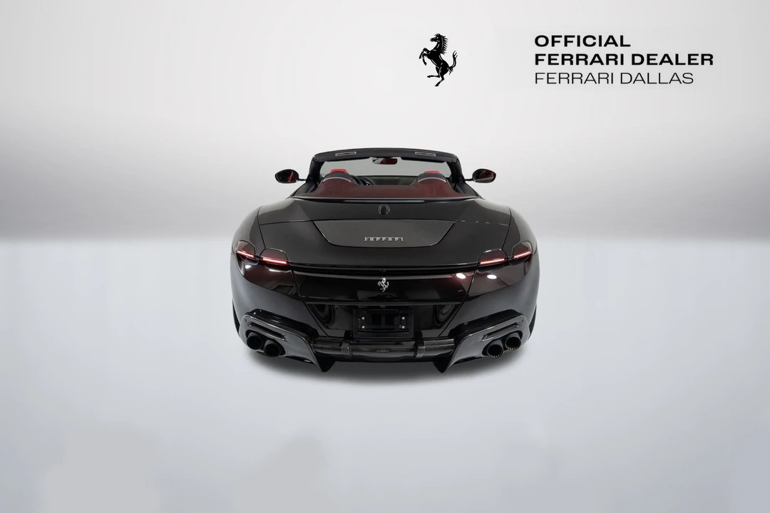 2024 Ferrari Roma Spider - Image 27 of 31