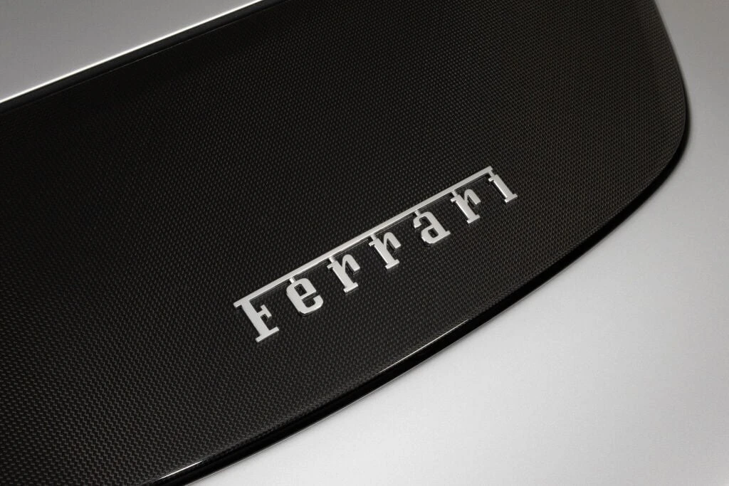 2024 Ferrari Roma Spider - Image 20 of 21