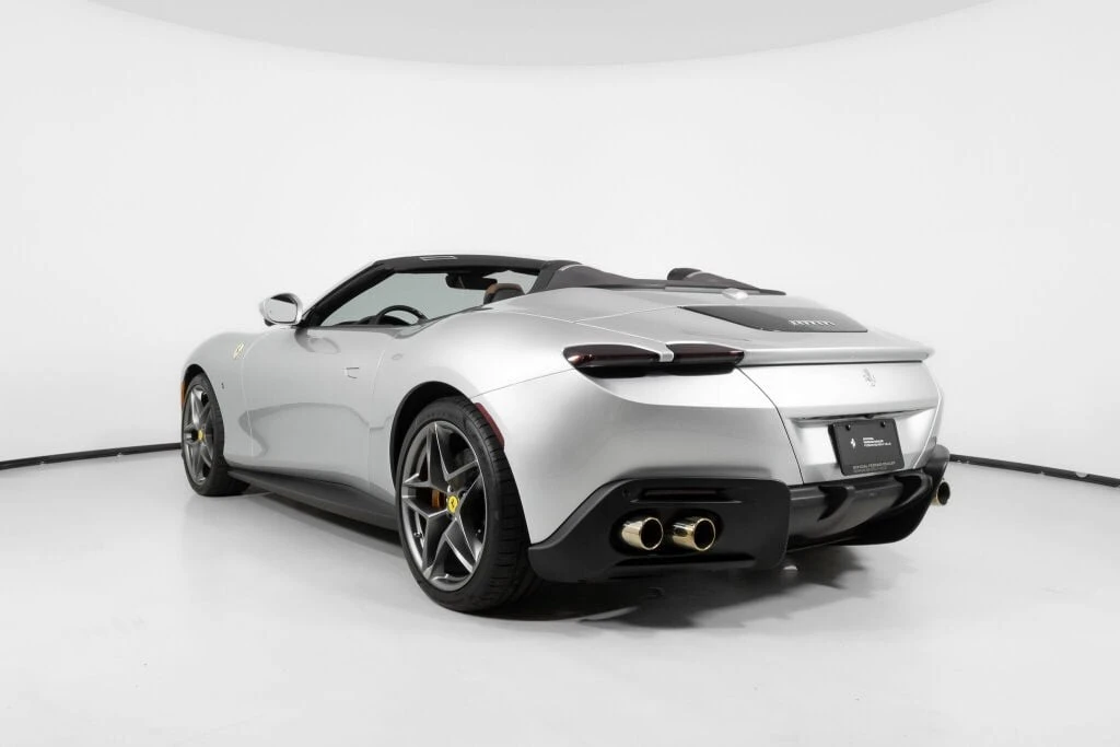 2024 Ferrari Roma Spider - Image 4 of 21