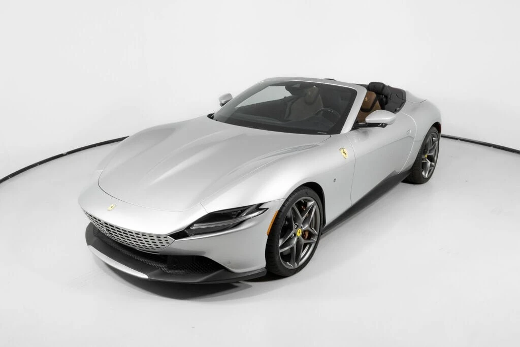 2024 Ferrari Roma Spider - Image 2 of 21