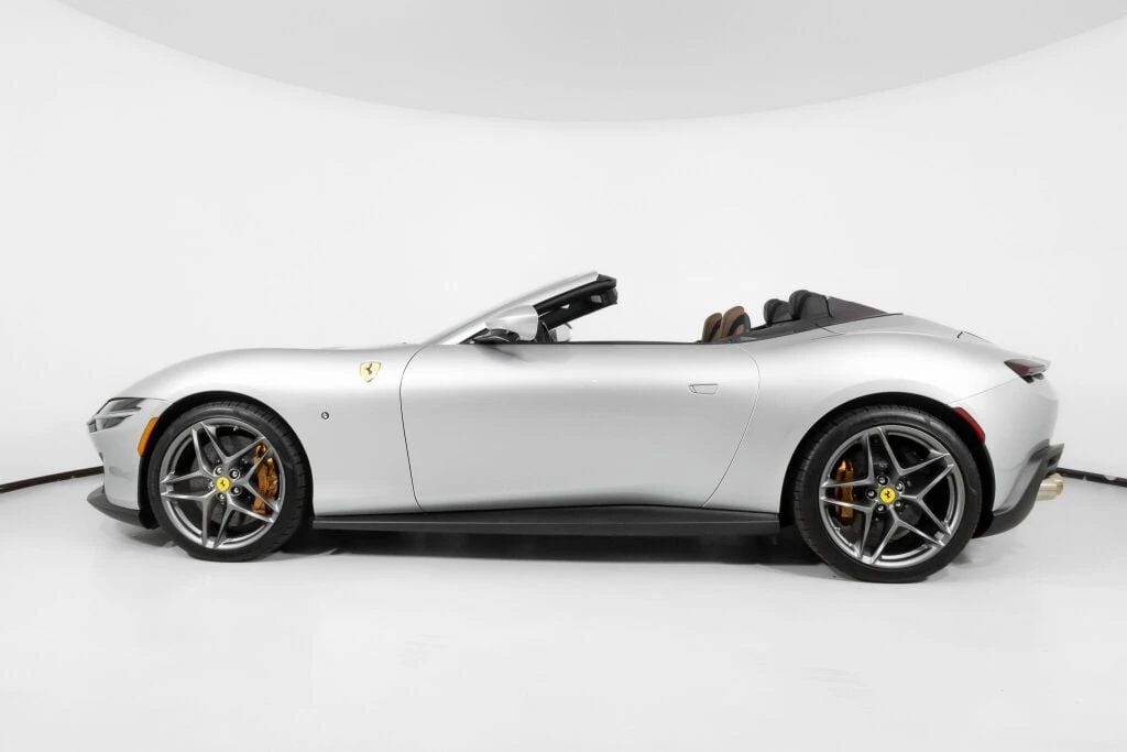 2024 Ferrari Roma Spider - Image 3 of 21