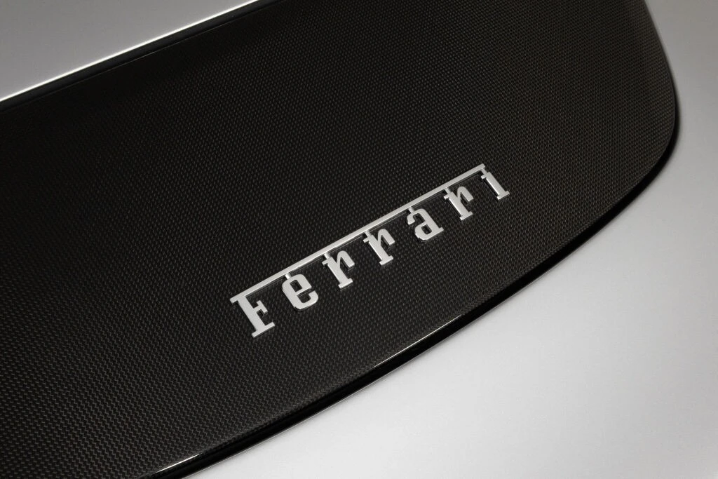 2024 Ferrari Roma Spider - Image 20 of 31