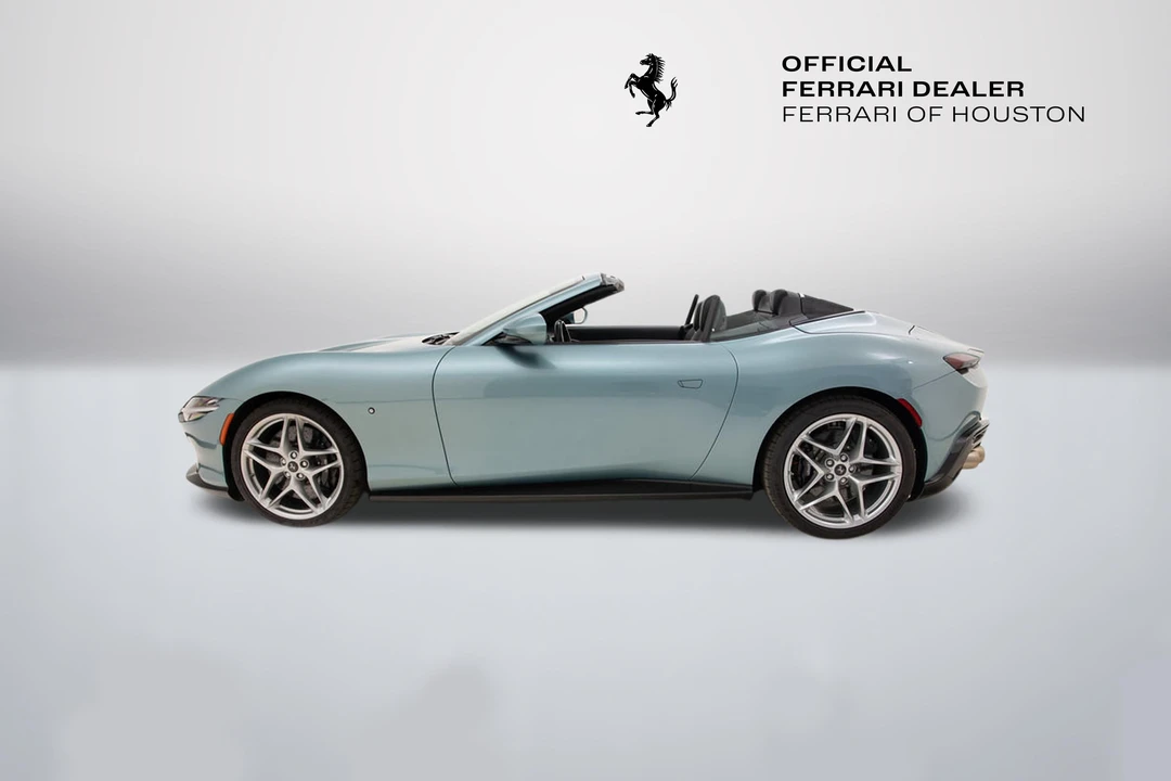 2024 Ferrari Roma Spider - Image 8 of 31