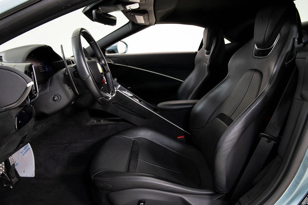 2024 Ferrari Roma Spider - Image 5 of 31
