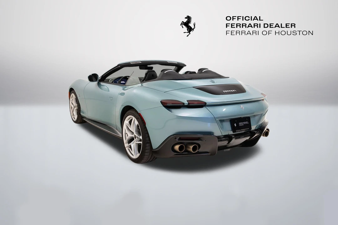 2024 Ferrari Roma Spider - Image 2 of 31