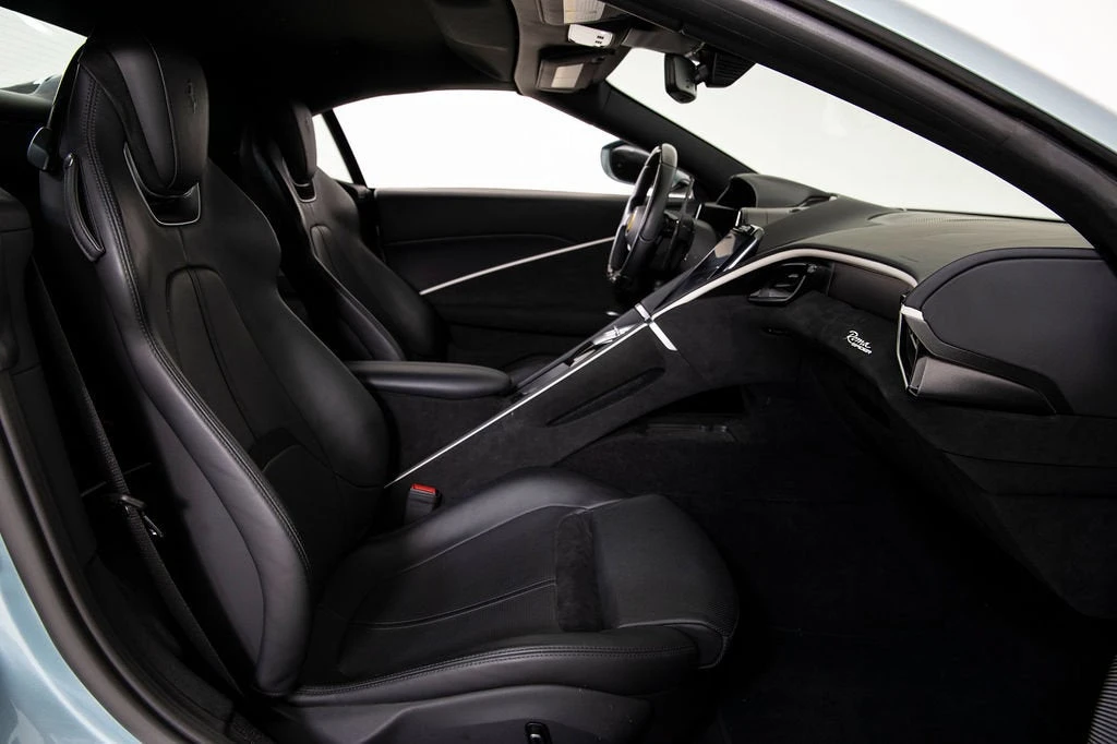 2024 Ferrari Roma Spider - Image 15 of 31