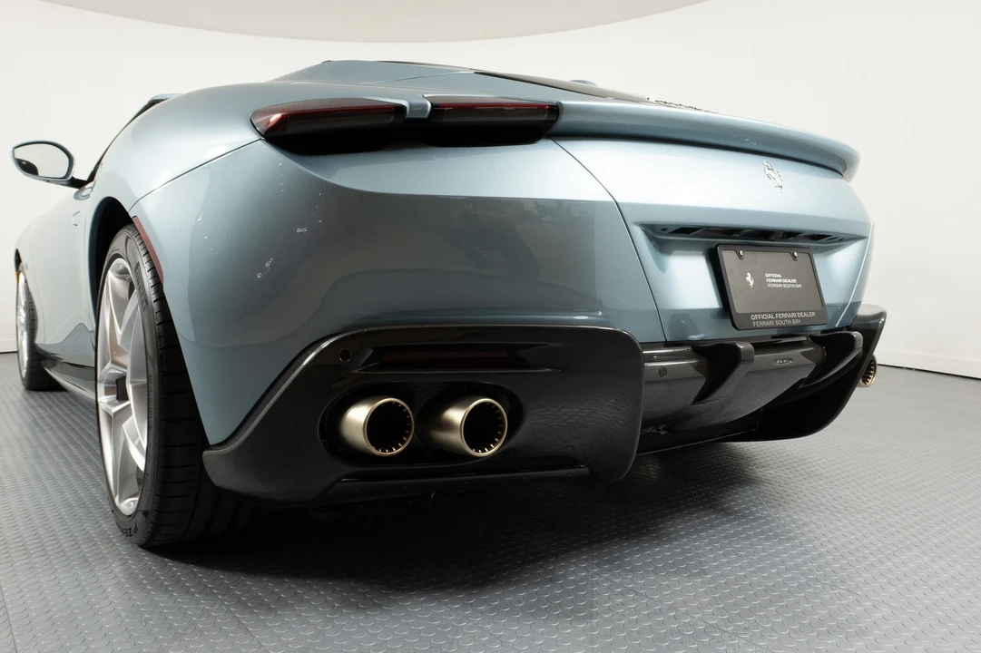 2024 Ferrari Roma Spider - Image 18 of 21