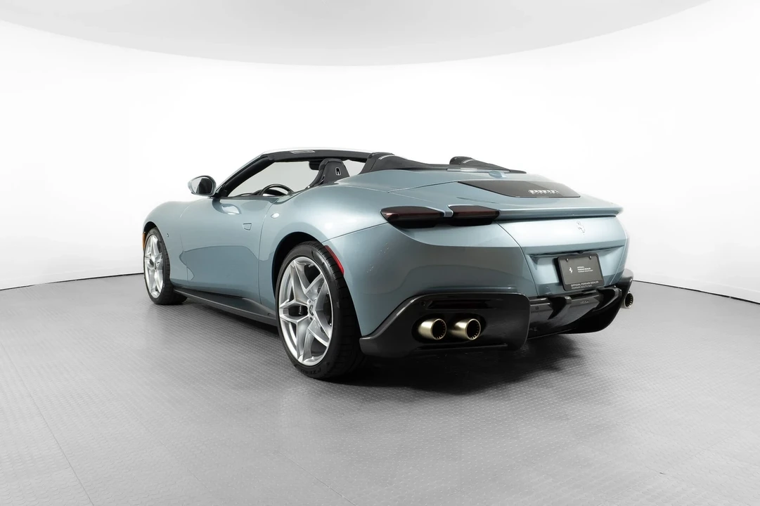 2024 Ferrari Roma Spider - Image 12 of 21