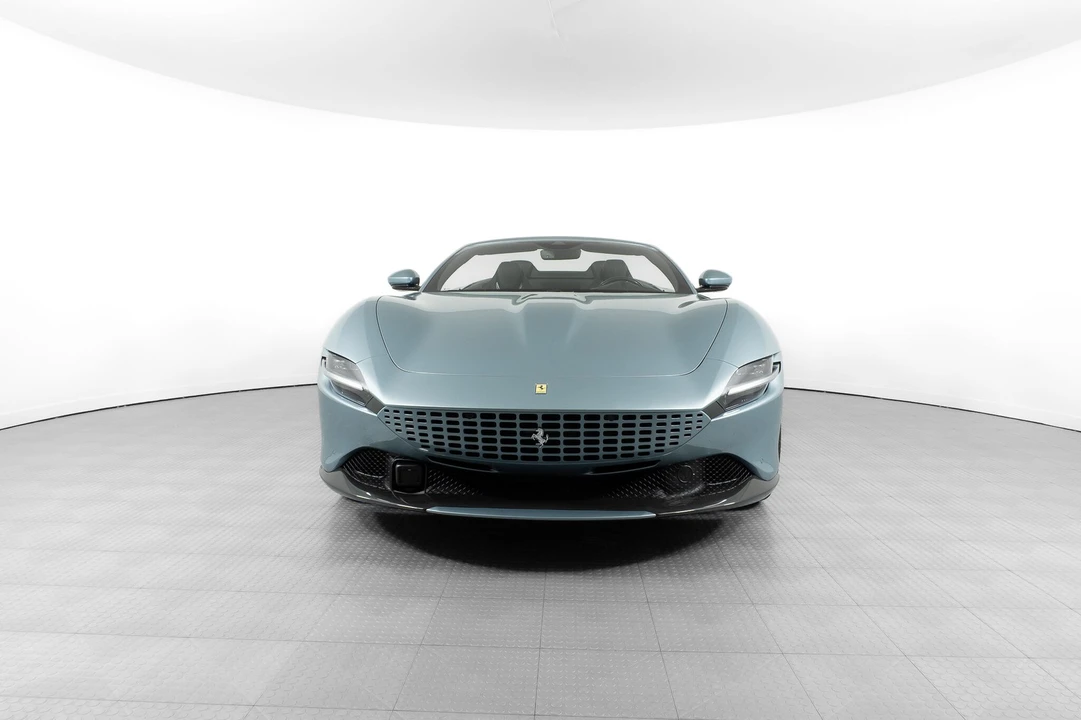 2024 Ferrari Roma Spider - Image 7 of 31
